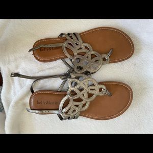 Kelly&katie sandles